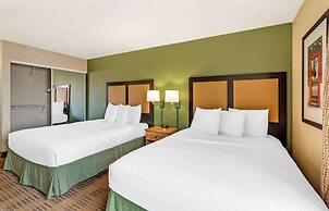 Extended Stay America Select Suites Chicago Naperville East