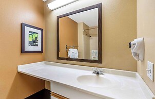 Extended Stay America Select Suites Chicago Naperville East