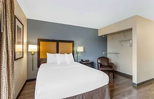 Extended Stay America Select Suites Chicago Naperville East