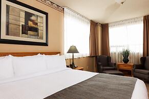 The Glenmore Inn & Convention Centre