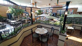 The Glenmore Inn & Convention Centre