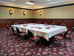 The Glenmore Inn & Convention Centre