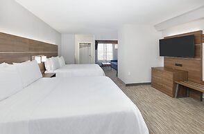 Holiday Inn Express & Suites Irving Conv Ctr - Las Colinas by IHG