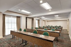 Homewood Suites by Hilton St. Petersburg Clearwater