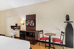 Red Roof Inn PLUS+ Jacksonville - Southpoint