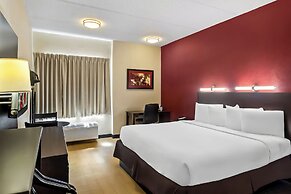 Red Roof Inn PLUS+ Jacksonville - Southpoint