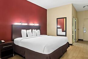 Red Roof Inn PLUS+ Jacksonville - Southpoint