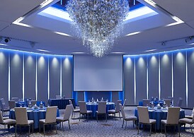 Four Seasons Hotel