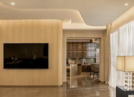 Four Seasons Hotel