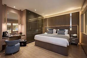 Four Seasons Hotel