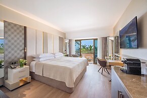 Four Seasons Hotel