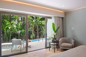 Four Seasons Hotel