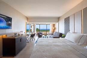 Four Seasons Hotel
