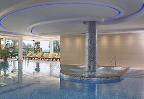 Four Seasons Hotel