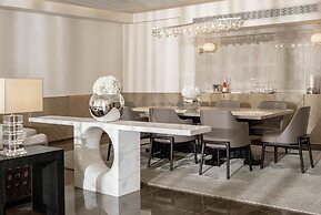 Four Seasons Hotel