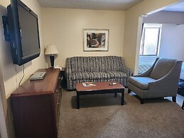 Ashley Quarters Hotel Cincinnati Airport