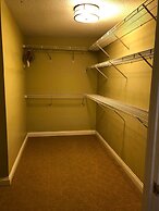 Ashley Quarters Hotel Cincinnati Airport