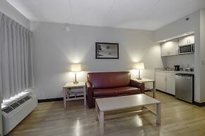 Red Roof Inn PLUS+ Gainesville