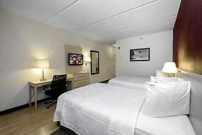 Red Roof Inn PLUS+ Gainesville