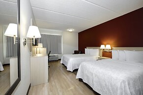 Red Roof Inn PLUS+ Gainesville