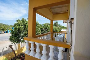 Coconut Inn