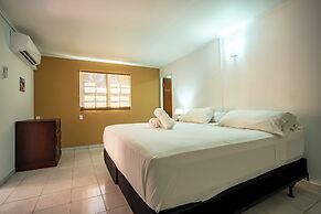 Coconut Inn