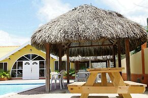 Coconut Inn