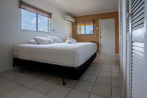 Coconut Inn