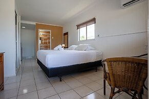 Coconut Inn