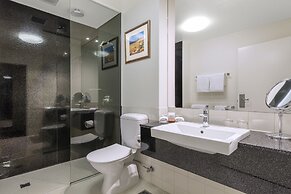 Radisson on Flagstaff Gardens Melbourne