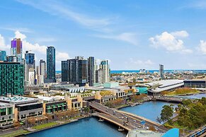 Clarion Suites Gateway