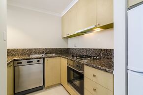 Clarion Suites Gateway