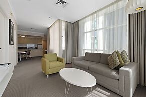 Clarion Suites Gateway