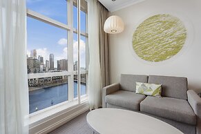 Clarion Suites Gateway