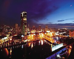 Clarion Suites Gateway