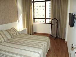 L'Hirondelle Flat Service