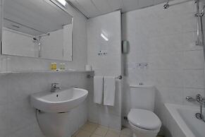Kapetanios Odysseia Hotel