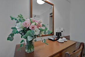 Kapetanios Odysseia Hotel