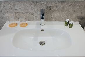 Kapetanios Odysseia Hotel