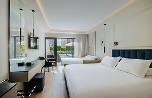 Kapetanios Odysseia Hotel