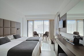 Kapetanios Odysseia Hotel