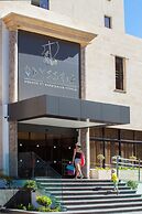 Kapetanios Odysseia Hotel
