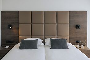 Kapetanios Odysseia Hotel