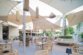 Kapetanios Odysseia Hotel