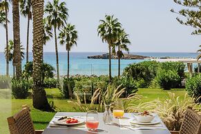 Nissi Beach Resort