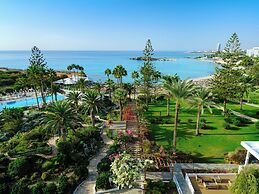 Nissi Beach Resort