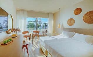 Nissi Beach Resort