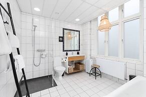 Ibsens Hotel
