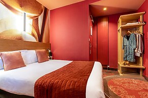 Hotel Ariane Montparnasse by Patrick Hayat