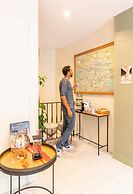 Hotel Ariane Montparnasse by Patrick Hayat